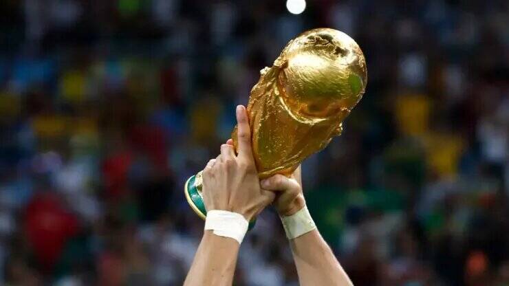 معاون ساترا: پخش زنده مراسم قرعه‌کشی جام‌جهانی در انحصار صداوسیماست