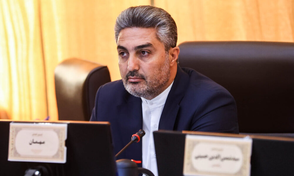 بررسی میزان هزینه کرد ارز ترجیحی تخصیص داده شده در بودجه ۱۴۰۴ برای دارو و کالاهای اساسی