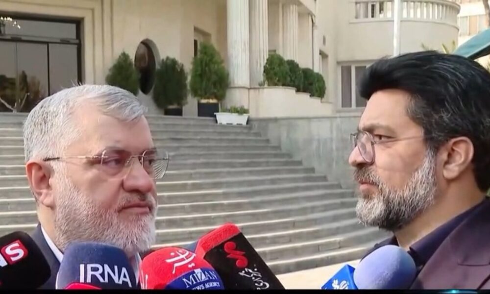 پاسخ عجیب استاندار تهران درباره بازسازی ورزشگاه آزادی +ویدیو