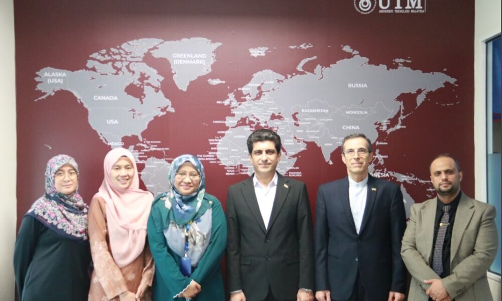 از مسیر توسعه روابط دانشگاهی ایران تا مقاله برگزیده استاد ایرانی در مجله کمیکال ساینس ایران و مالزی در مسیر توسعه روابط دانشگاهی