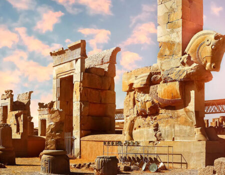 درآمد ۲۰۰میلیاردی تخت جمشید به کجا رفت؟