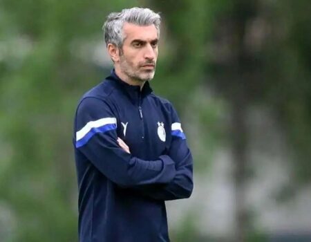 سرمربی استقلالی‌ها به مس رفسنجان رفت