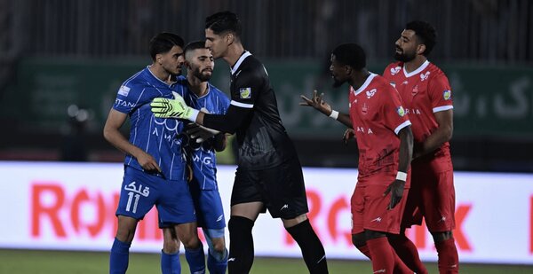 بازیکنان پرسپولیس: حرف زشت سحرخیزان در دربی را شنیدیم بازیکنان پرسپولیس: حرف زشت سحرخیزان در دربی را شنیدیم