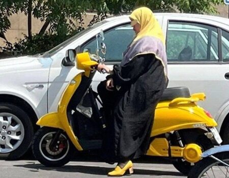 کارزار «گواهینامه موتورسیکلت برای بانوان» به کجا رسید؟