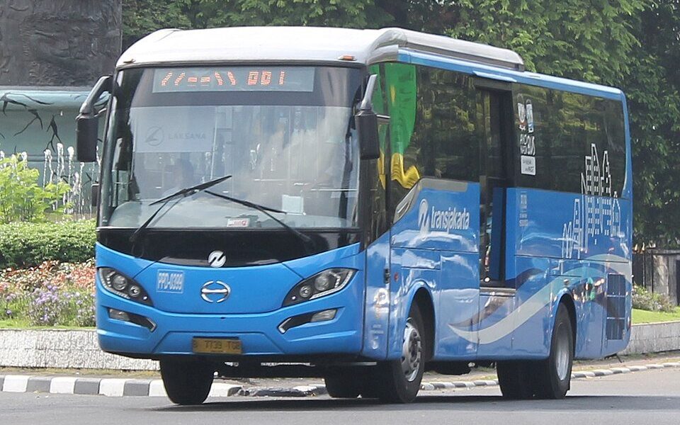 جابه‌جایی ۴۰۲ میلیون تُن کالا توسط ناوگان حمل‌ونقل عمومی تا پایان آبان