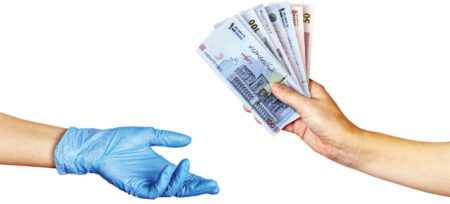 برنامه دولت و مجلس برای مهار زیرمیزی پزشکان چه شد؟