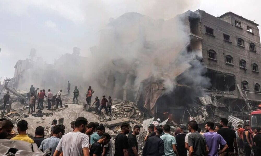 حمله پهپادی اسرائیل به اردوگاه پناهندگان در غزه حمله پهپادی اسرائیل به اردوگاه پناهندگان در غزه