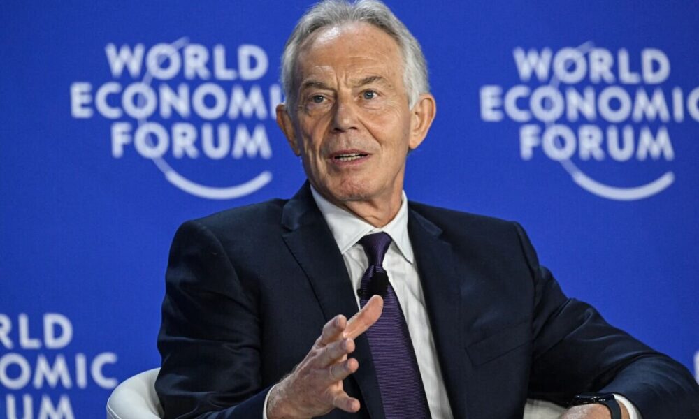 تونی بلر کیست؟ | ماجرای حذف از فهرست صلح و واکنش حماس تونی بلر کیست؟ | ماجرای حذف از فهرست صلح و واکنش حماس