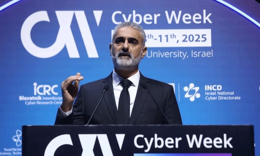 ایران با هک دوربین‌ها، حملات موشکی را هدایت کرد