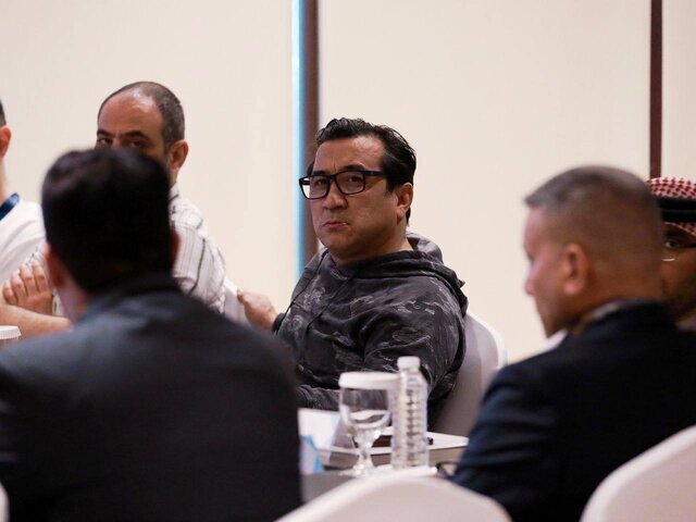 آقای خداداد عزیزی، ما معصوم نیستیم! آقای خداداد عزیزی، ما معصوم نیستیم!