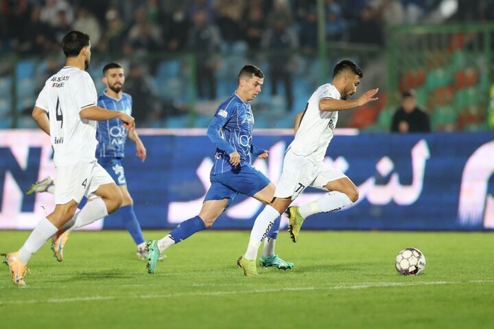 شاگردان ساپینتو امتیاز خانگی را از دست دادند/ استقلال و ملوان به تساوی رضایت دادند شاگردان ساپینتو امتیاز خانگی را از دست دادند/ استقلال و ملوان به تساوی رضایت دادند