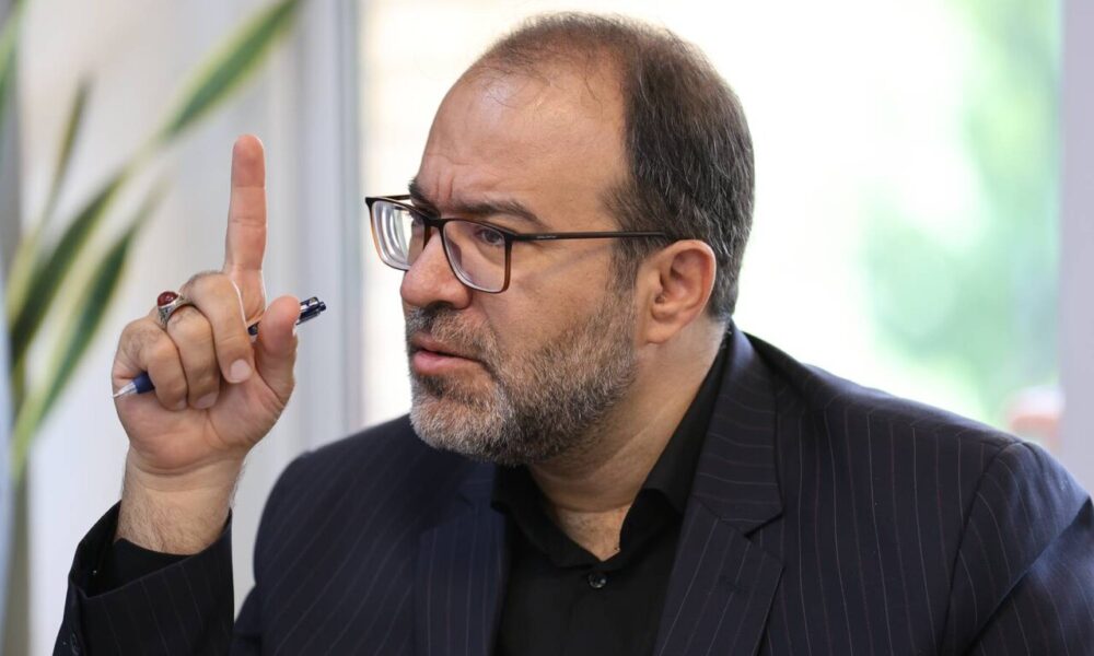 از نوآوری در ارائه خدمات قرض‌الحسنه به مردم غافل شدیم/ نگاه مجلس و بانک مرکزی توسعه است