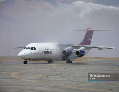 ادامه سقوط سهام IndiGo پس از اخطار سازمان هوانوردی هند