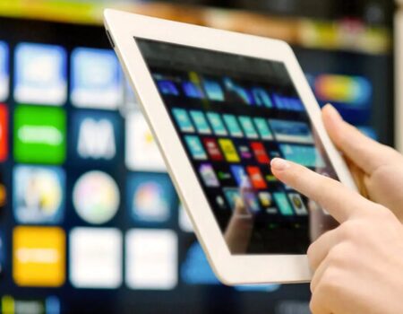 پاسخ‌گوی این فضای مجازی کیست؟