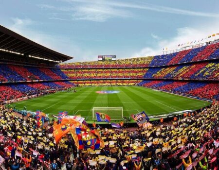 اتفاقی که فوتبال جهان را شوکه خواهد کرد؛ بن‌سلمان مالک بارسلونا خواهد شد؟