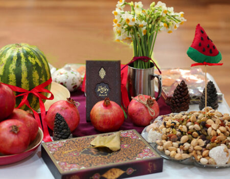 فردای شب یلدا را تعطیل کنید حتی اگر هزینه اقتصادی داشته باشد!