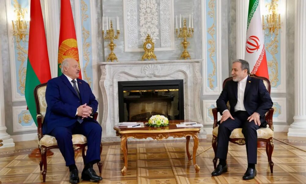 آنچه در سفر عراقچی به بلاروس گذشت آنچه در سفر عراقچی به بلاروس گذشت | عبور از روابط معمول به شراکت راهبردی