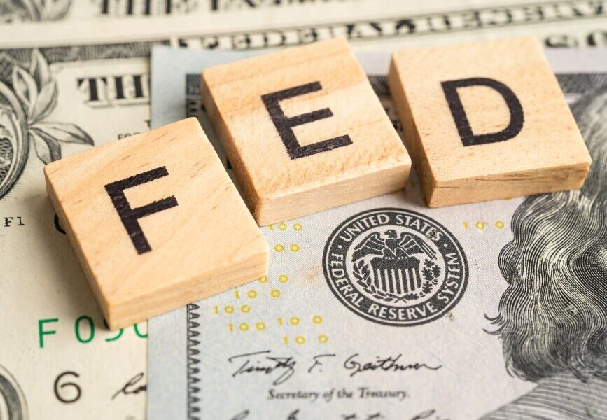 فدرال رزرو برای سومین بار در سال نرخ بهره را کاهش داد فدرال رزرو برای سومین بار در سال نرخ بهره را کاهش داد