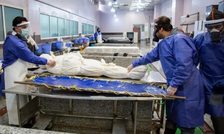 خدمتگزارانی که مردم آن‌ها را پس می‌زنند