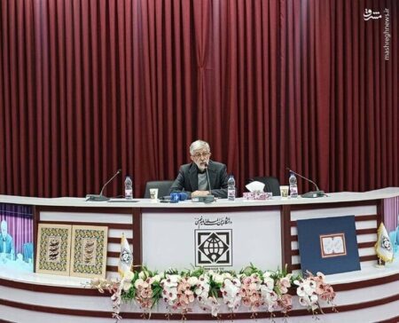 حداد عادل: دانشجویان خارجی سفیرانی برای معرفی ایران هستند