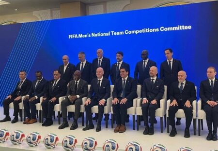 آیا آمریکا به بازیکنان تیم ملی ایران ویزا می‌دهد؟/ اینفانتینو پاسخ داد