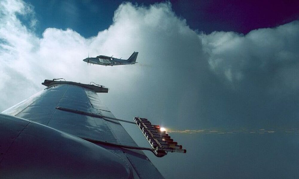 بارورسازی ابرها ادامه دارد | امید تازه برای حوضه آبریز زایندهرود و دریاچه ارومیه بارورسازی ابرها ادامه دارد | امید تازه برای حوضه آبریز زایندهرود و دریاچه ارومیه