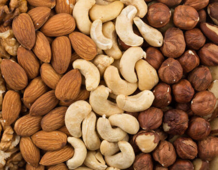 زنان باردار از مصرف این مغزها غافل نشوند