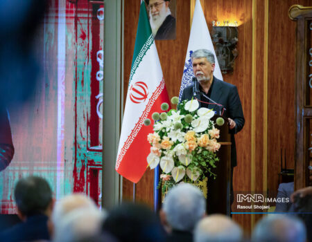 تقدیر وزیر فرهنگ از مستندسازانی که در جنگ ۱۲ روزه دوربین را زمین نگذاشتند