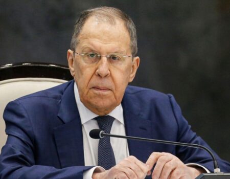 روسیه خواستار موضع بی طرفانه گروسی در مقابل ایران شد