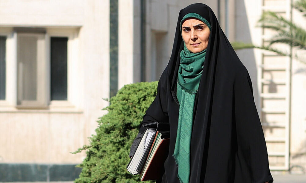 توسعه کریدورها در صدر اولویت‌های وزارت راه و شهرسازی