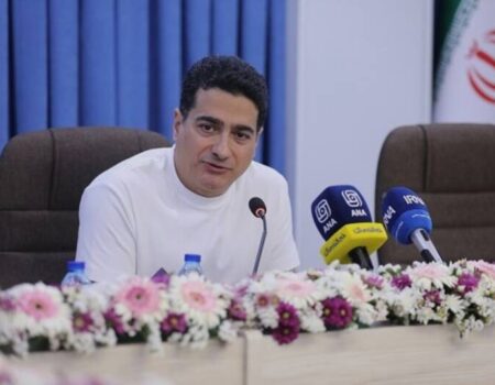 آغاز کنسرت‌های همایون شجریان در تهران و شهرستان‌ها از سال آینده