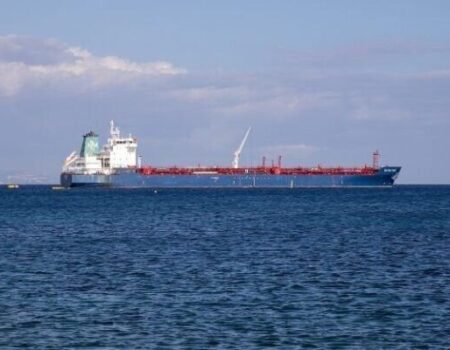 از دومین کشتی ونزوئلا توسط آمریکا تا شهادت دو شهروند لبنانی در حمله پهپادی رژیم صهیونیستی