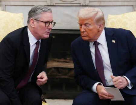 استارمر و ترامپ در مورد اوکراین گفت‌وگو کردند