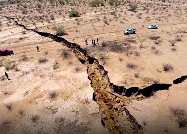 صدای فرونشست زمین را کسی نمی‌شنود؟