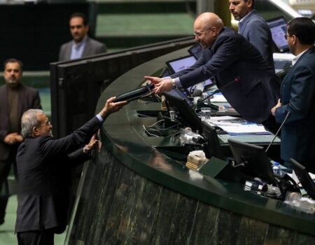 رئیس‌جمهور لایحه بودجه ۱۴۰۵ را تقدیم مجلس کرد