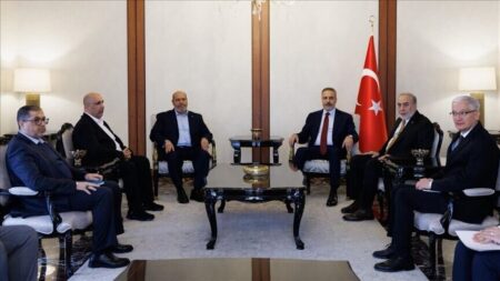 دیدار وزیر خارجه ترکیه با هیئت حماس در آنکارا
