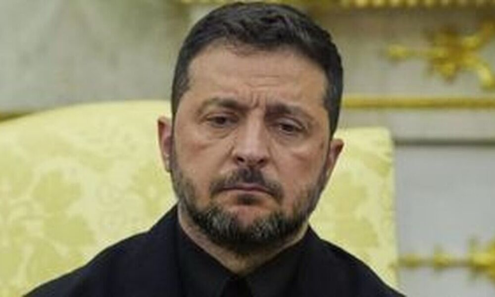 زلنسکی خواستار برگزاری همه‌پرسی برای واگذاری سرزمین به روسیه شد