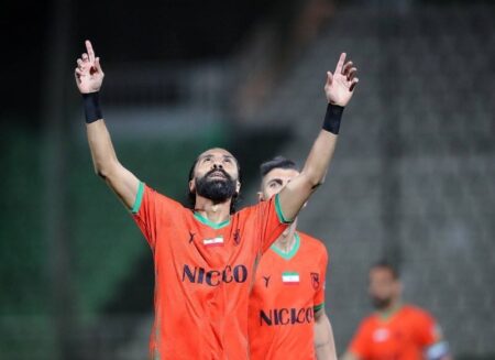 پیوستن هافبک ایرانی به لیگ عراق؛ فرشید باقری شاگرد منصوریان شد