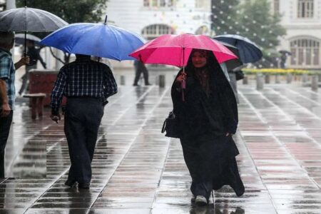 ورود سامانه بارشی به تهران؛ در این تاریخ منتظر باران شدید، برف و طوفان باشید