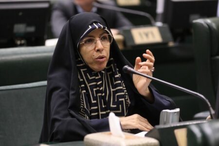 افزایش ۲۰ درصدی حقوق کارکنان نشانه توجه نکردن به عمق بحران معیشت مردم است