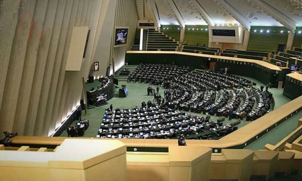 مطالبه مردم از رئیس مجلس درباره گرانی‌ها 