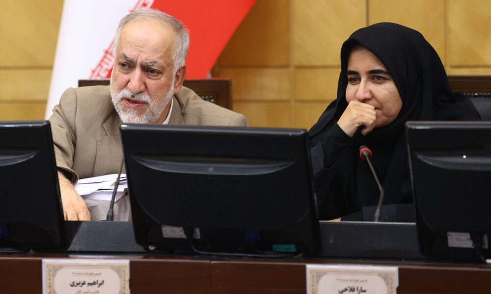 افزایش ۴۰ درصدی بودجه شرکت‌های دولتی قابل تامل است/جلوگیری از ریخت‌وپاش اولویت دارد