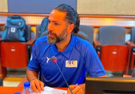 امیرحسین صادقی: در دوره ای انگار دشمن امیر قلعه‌نویی بودم/ ما از میان تانک‌ها عبور کردیم و به ورزشگاه رسیدیم!