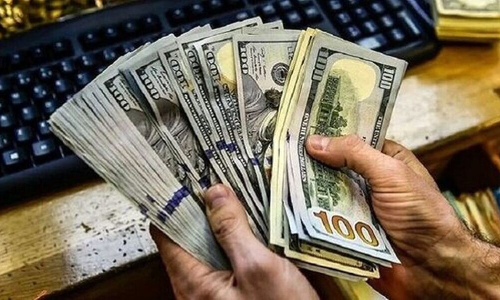 بده بستان ارز و تورم/ شیب صعودی قیمت ارز تا پایان سال ادامه دارد