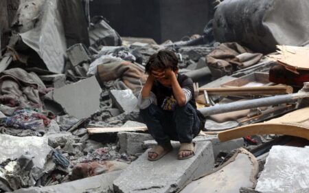 ویرانی ۹۸ درصد مدارس غزه در جنگ/ ۶۳۸ هزار کودک غزه از تحصیل محروم شدند