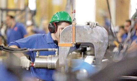 ۷۰۰ هزار میلیارد تومان به صنایع اختصاص پیدا کرد