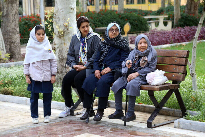 ایجاد لحظات شاد برای پدربزرگ‌ها و مادربزرگ‌ها