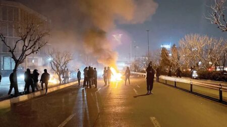 صداوسیما باروت «خشونت» در اعتراضات دی‌ماه بود؛ آقایان گوش‌هایتان را باز کنید!