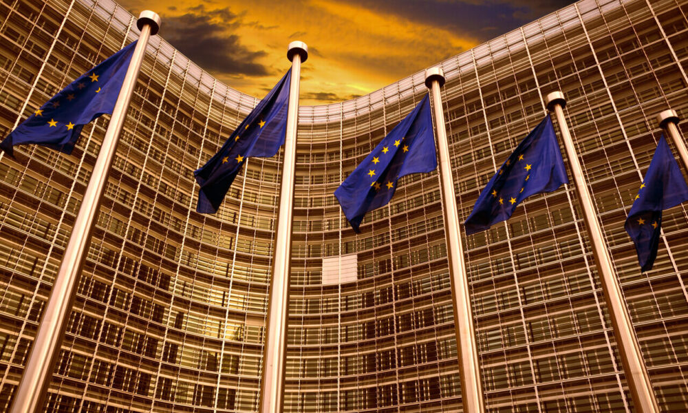 اتحادیه اروپا وزیر کشور و دادستان کل ایران را تحریم کرد