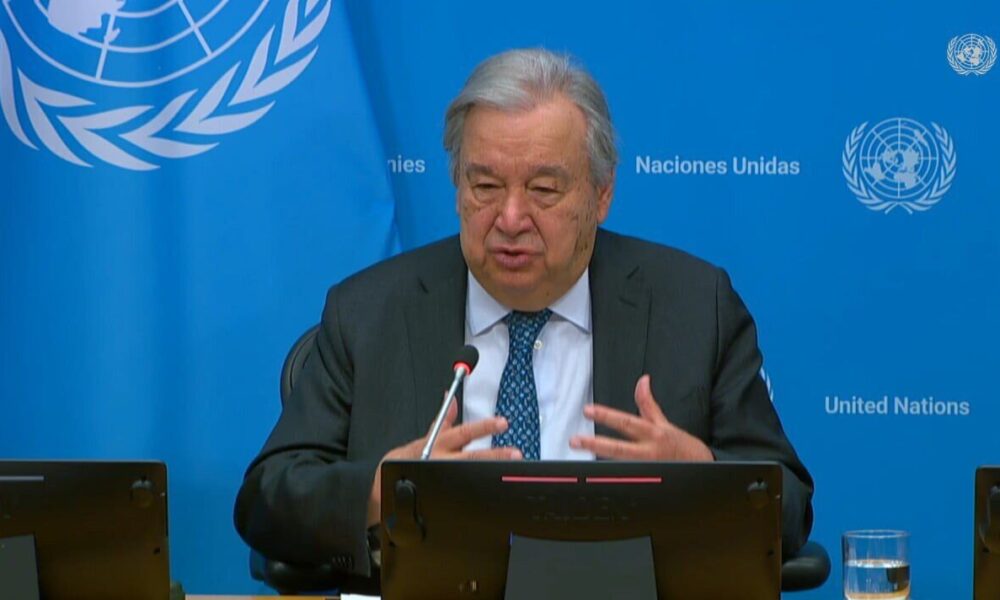 دبیرکل سازمان ملل بر مذاکره برای رسیدن به توافق درباره ایران تاکید کرد دبیرکل سازمان ملل بر مذاکره برای رسیدن به توافق درباره ایران تاکید کرد